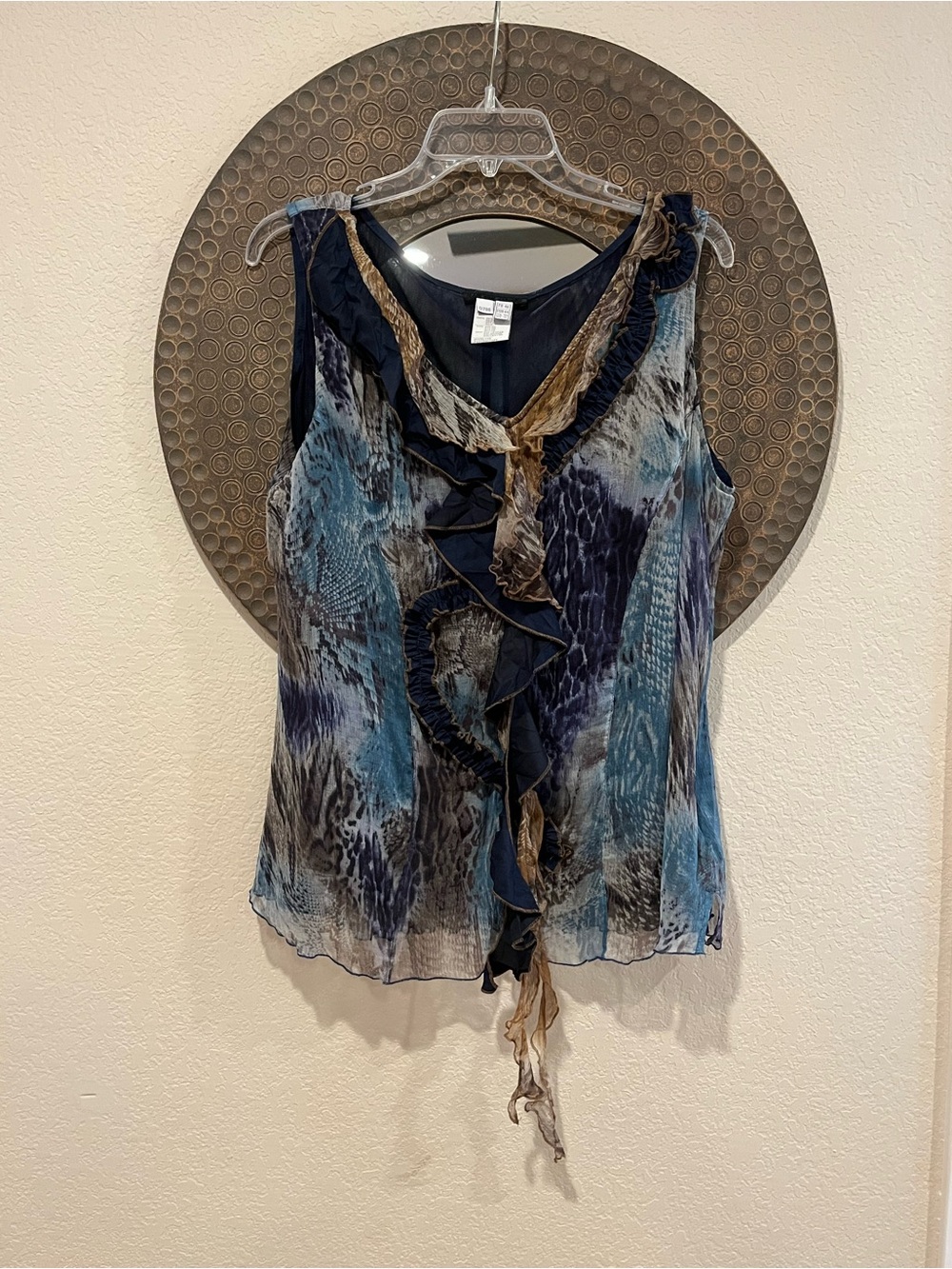 Sleeveless Ruffle V-Neck Tank in Blue Multi